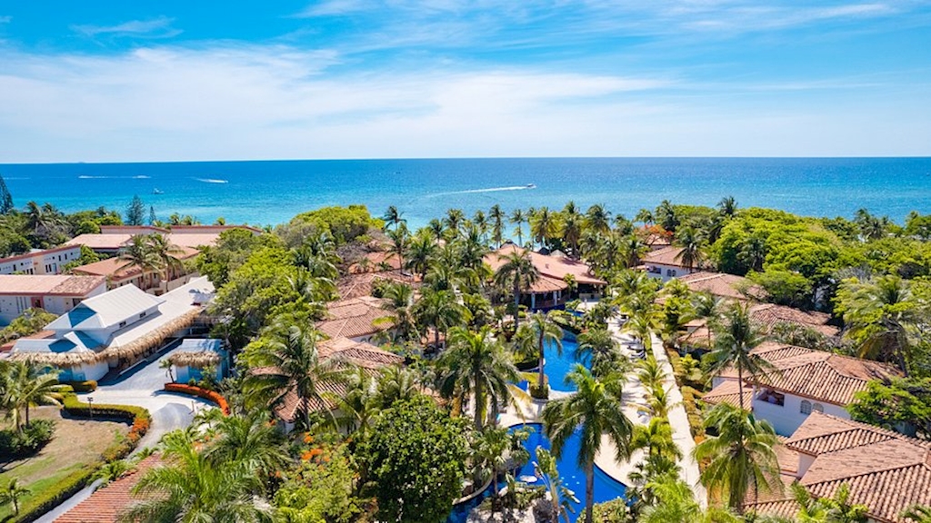 Roatan - June 26th - July 3rd, 2027